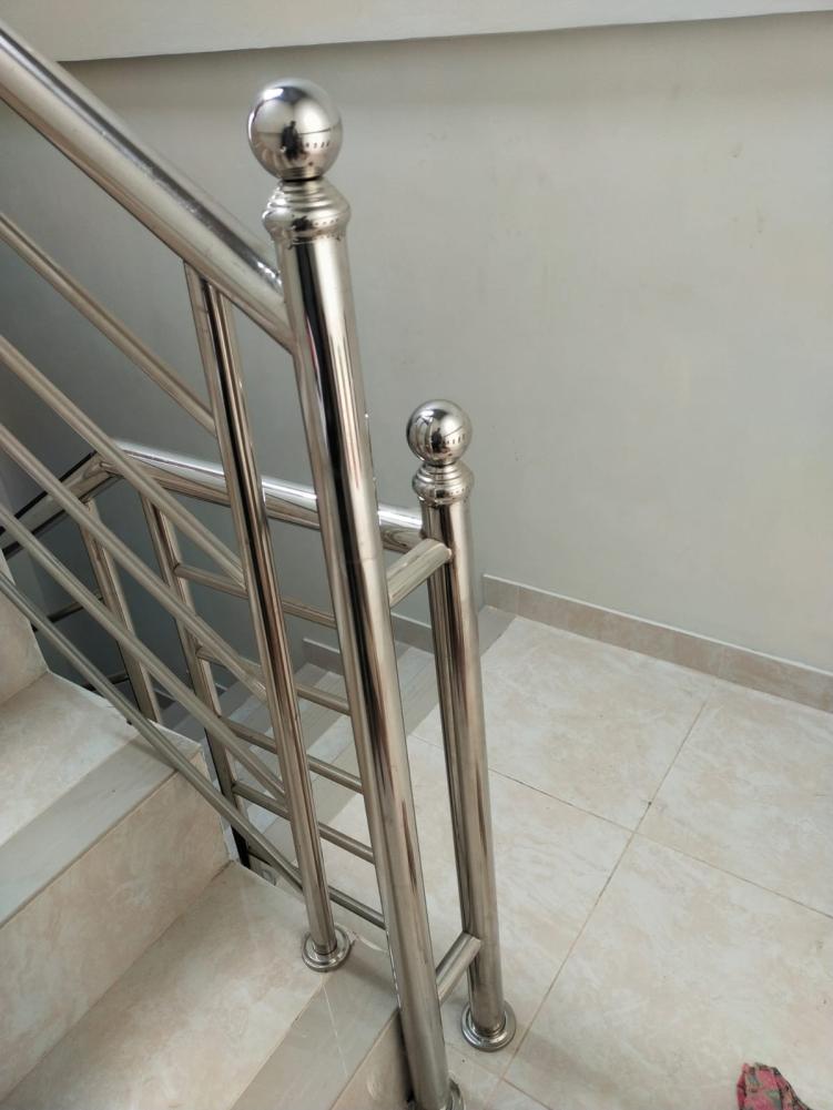 Model Railing Tangga | Bengkel Las Jogja